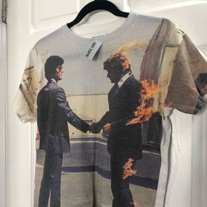 Pink Floyd band shirt